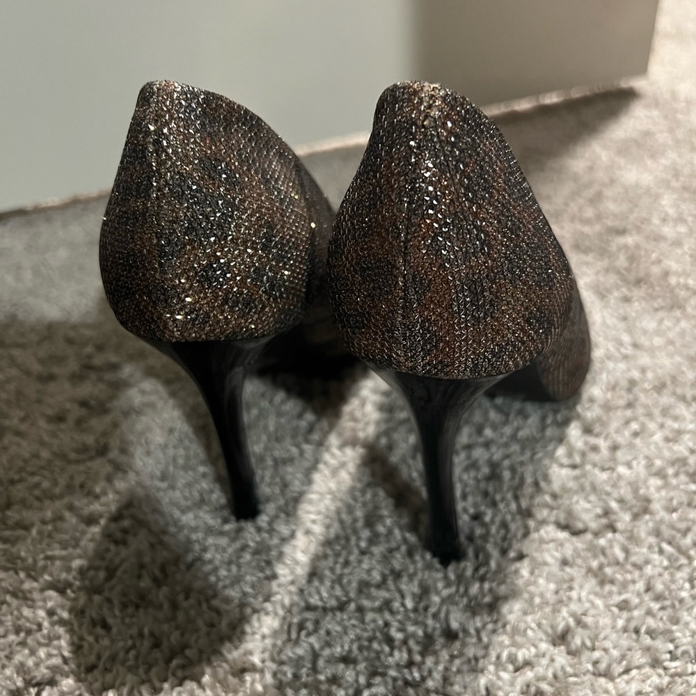 Guess Stiletto (Size 7.5) - Picture 4 of 4